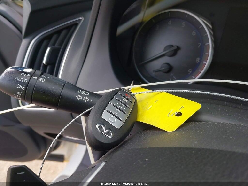 JN1FV7EL5HM701955 2017 INFINITI Q60 photo no. 11