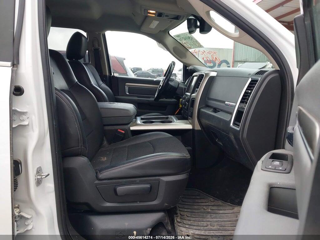 1C6RR6LTXJS211774 2018 RAM 1500 photo no. 5