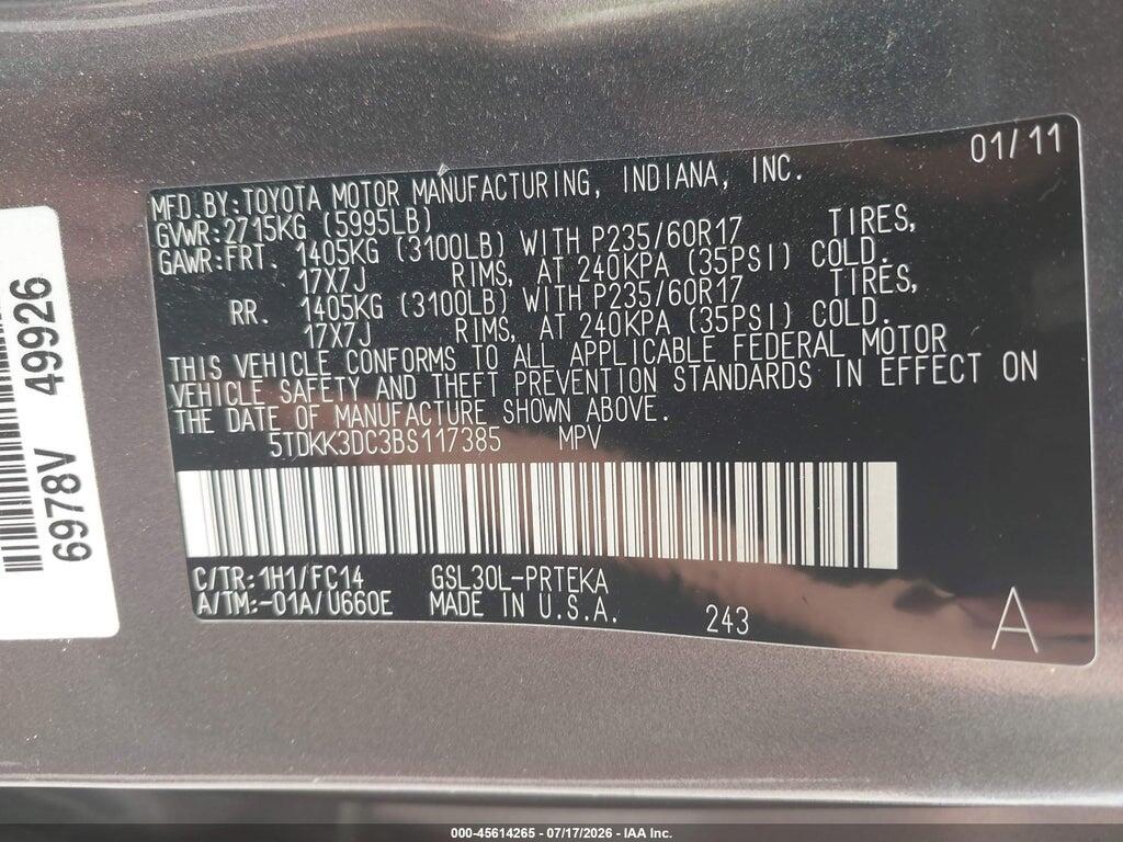 5TDKK3DC3BS117385 2011 TOYOTA SIENNA photo no. 9