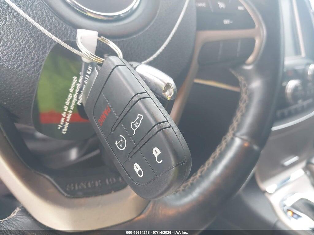 1C4RJEBG7HC813129 2017 JEEP GRAND CHEROKEE photo no. 11