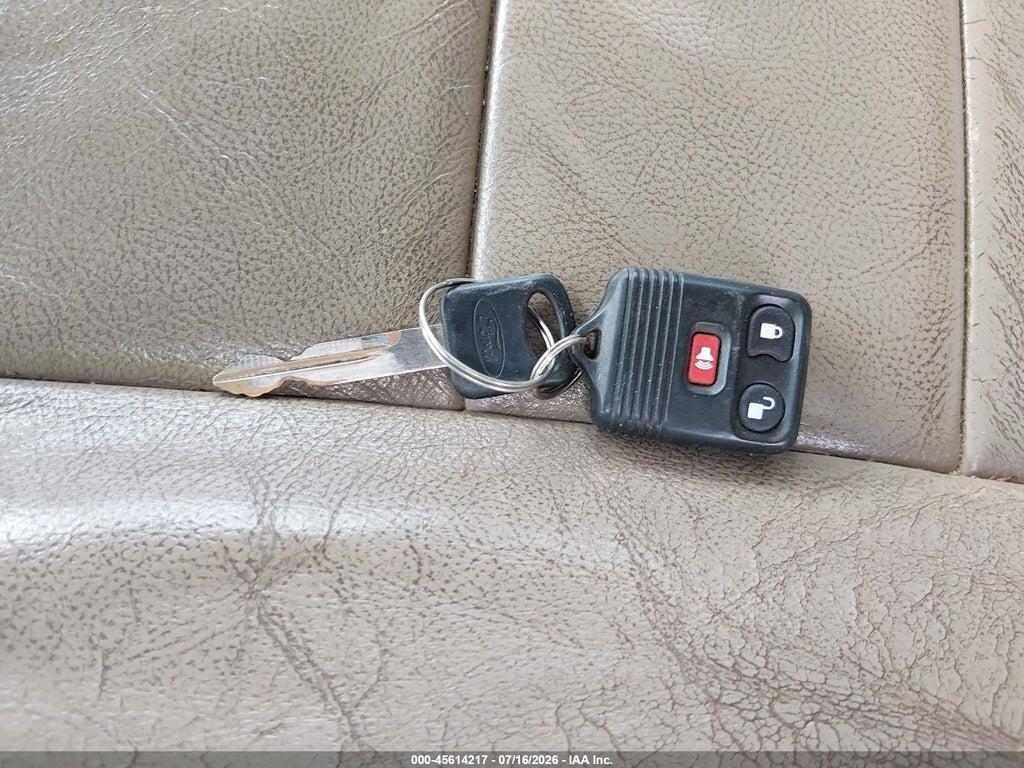 1FTSW21P45EC39088 2005 FORD F-250 photo no. 11