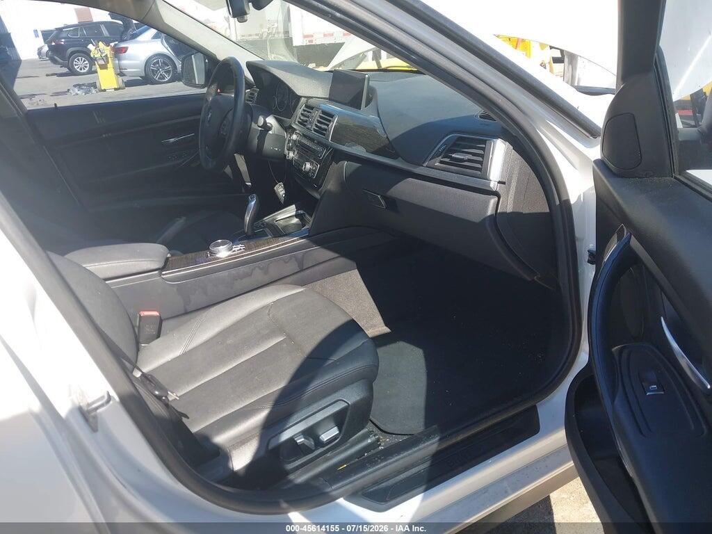 WBA8A9C56JAD27803 2018 BMW 320I photo no. 5