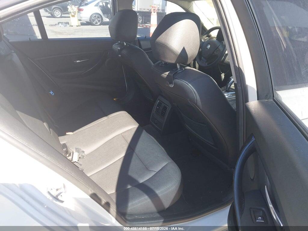WBA8A9C56JAD27803 2018 BMW 320I photo no. 8