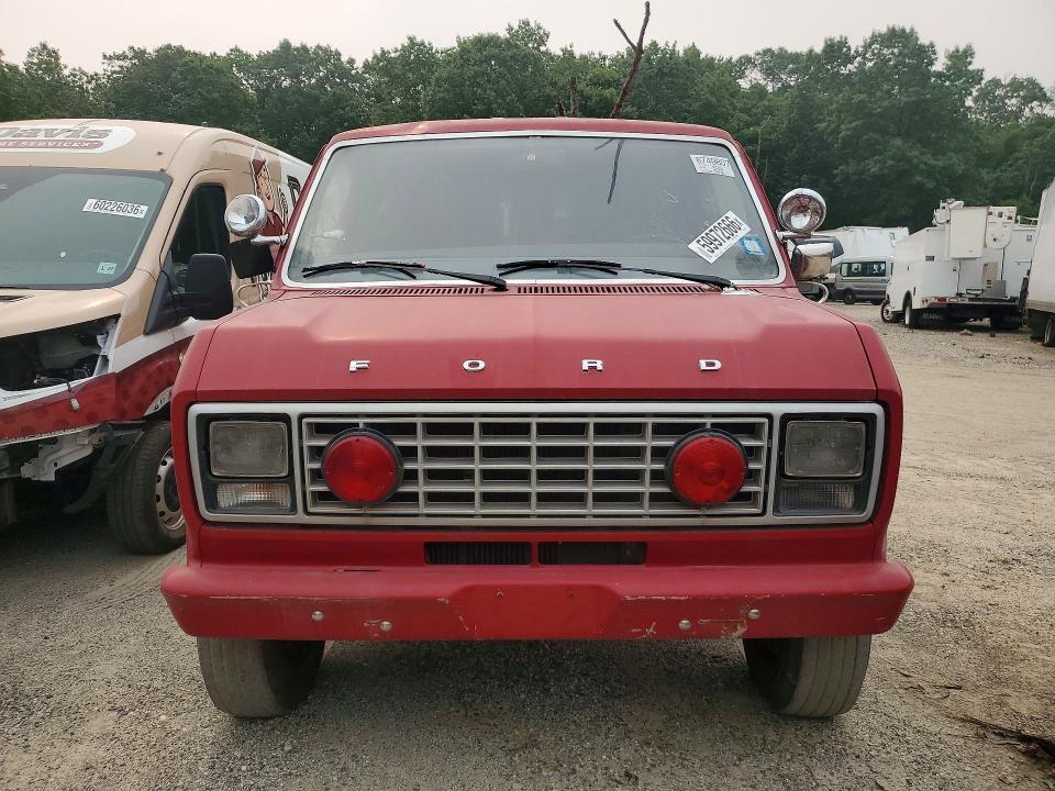 1982 FORD ECONOLINE E350 CUTAWAY VAN — Фото 5 из 12
