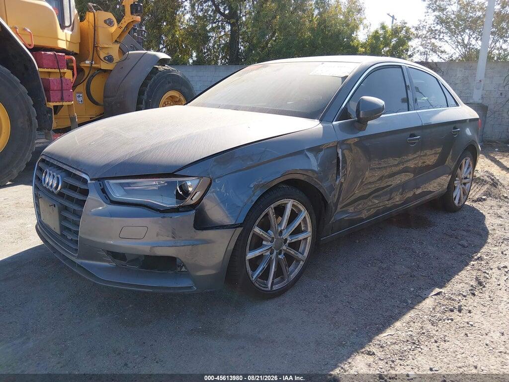 WAUCJGFFXF1046918 2015 AUDI A3 photo no. 2