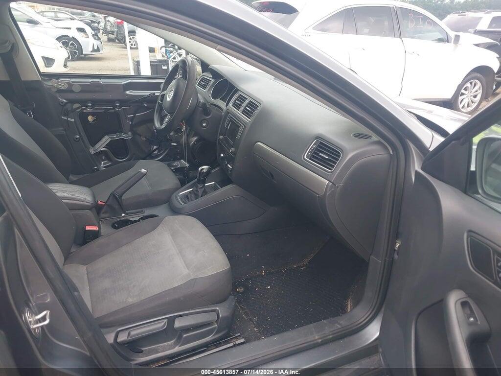 3VW2B7AJ4HM404377 2017 VOLKSWAGEN JETTA photo no. 5