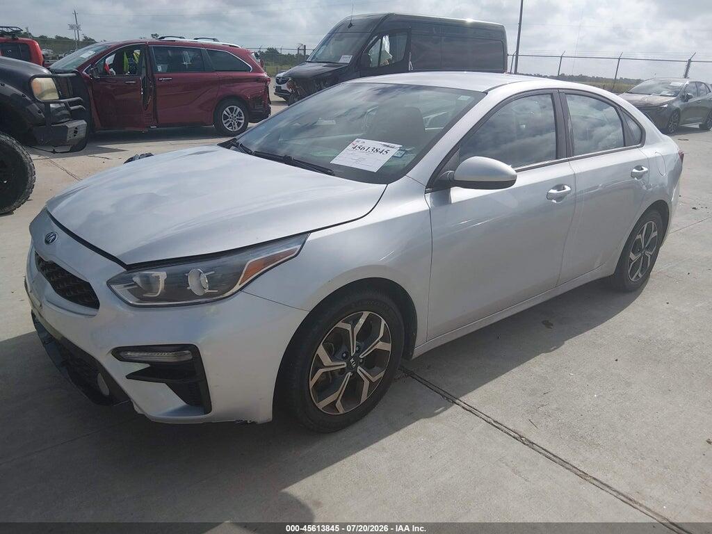 3KPF24AD8ME364564 2021 KIA FORTE photo no. 2