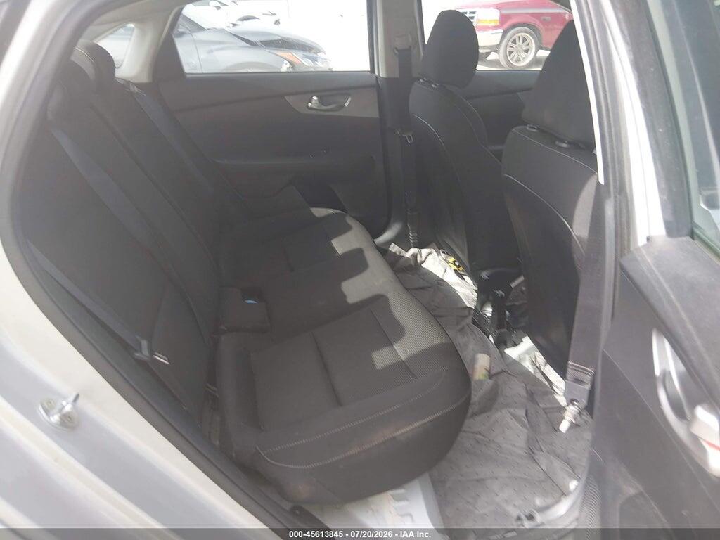3KPF24AD8ME364564 2021 KIA FORTE photo no. 8