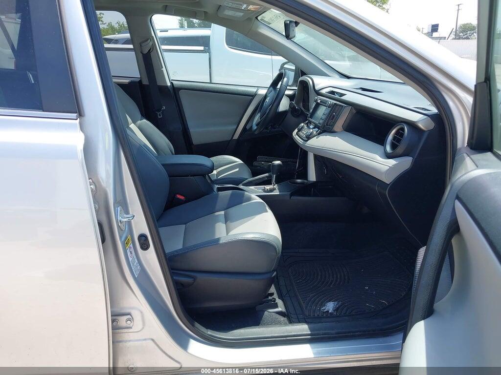 2T3DFREV7FW399731 2015 TOYOTA RAV4 photo no. 5