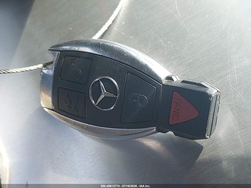WDDHF5GB8BA469233 2011 MERCEDES-BENZ E photo no. 11