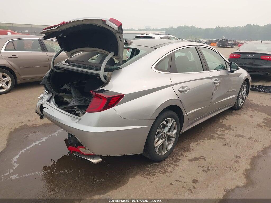 5NPEF4JAXMH104720 2021 HYUNDAI SONATA photo no. 4