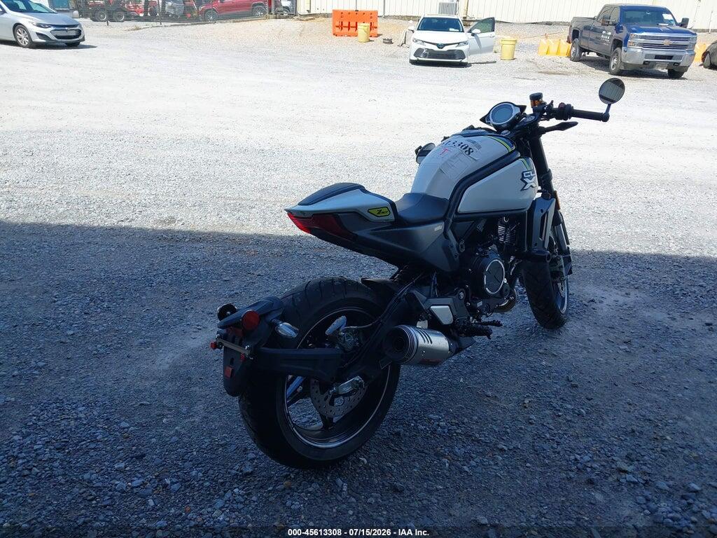 LCEPEWL12P6001116 2023 CF MOTO 700 CL-X photo no. 8