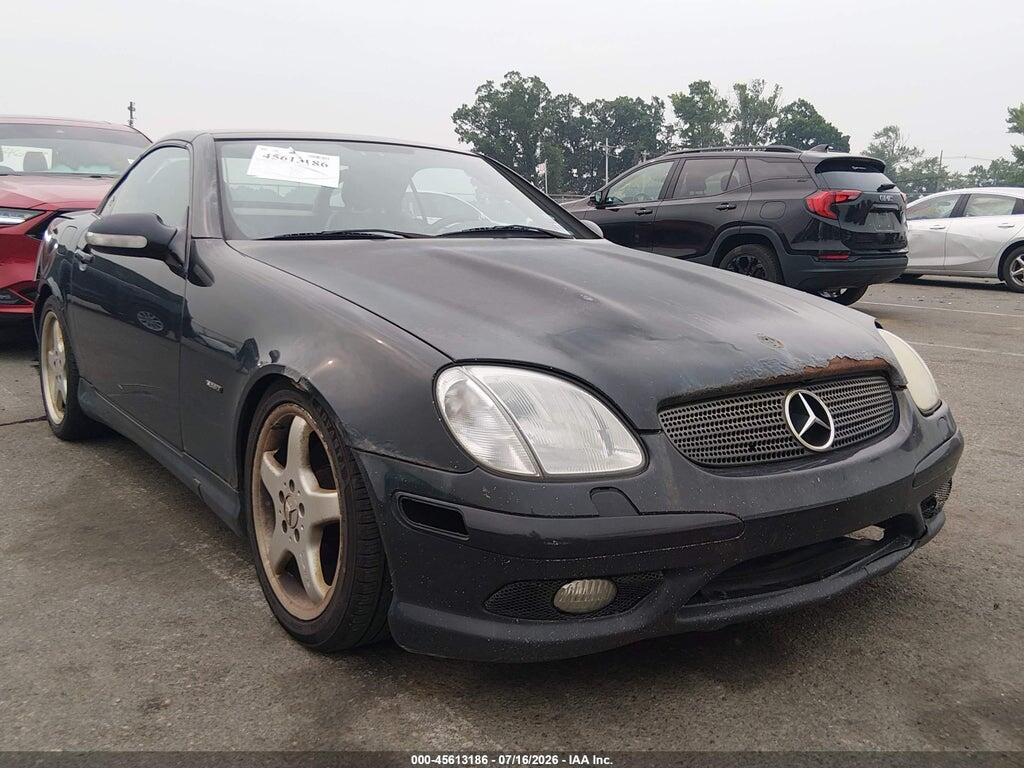WDBKK65F32F247143 2002 MERCEDES-BENZ SLK 320 photo no. 1