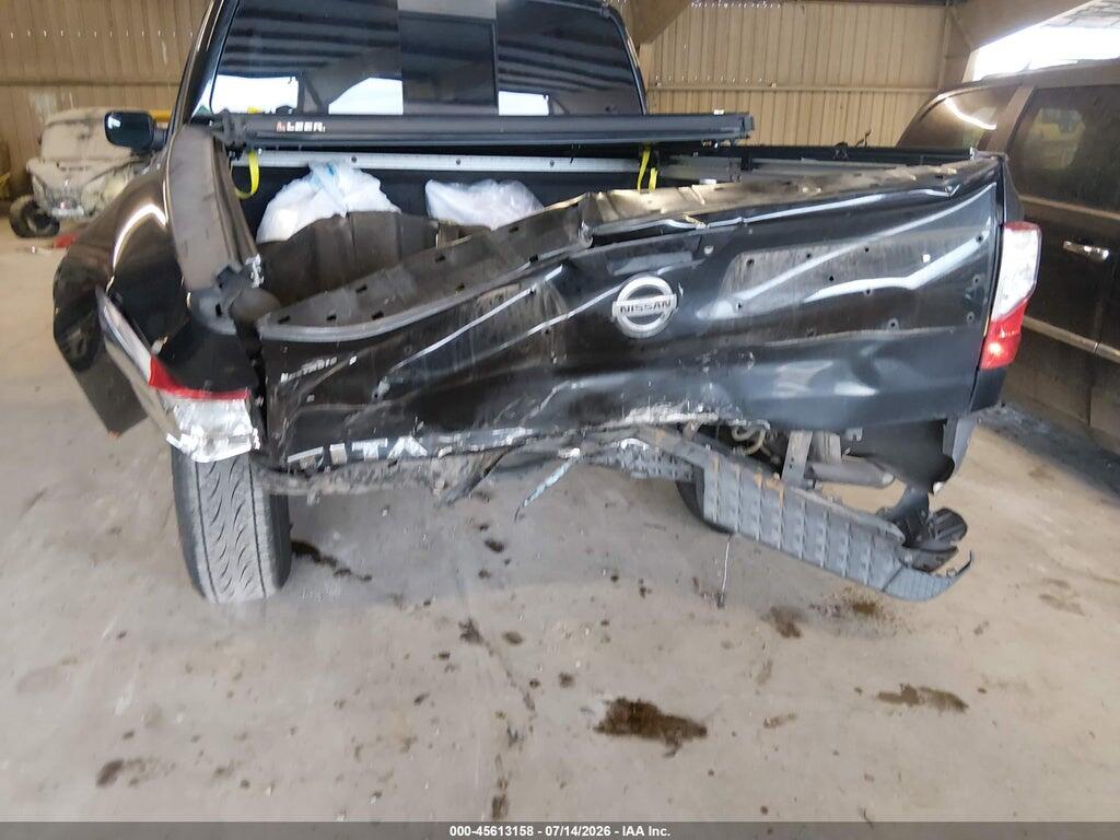 1N6AA1E66HN503872 2017 NISSAN TITAN photo no. 6