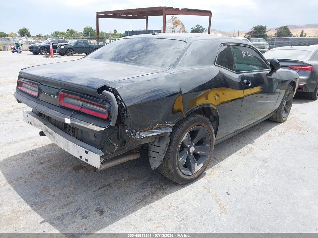2C3CDZAG1GH184358 2016 DODGE CHALLENGER photo no. 4