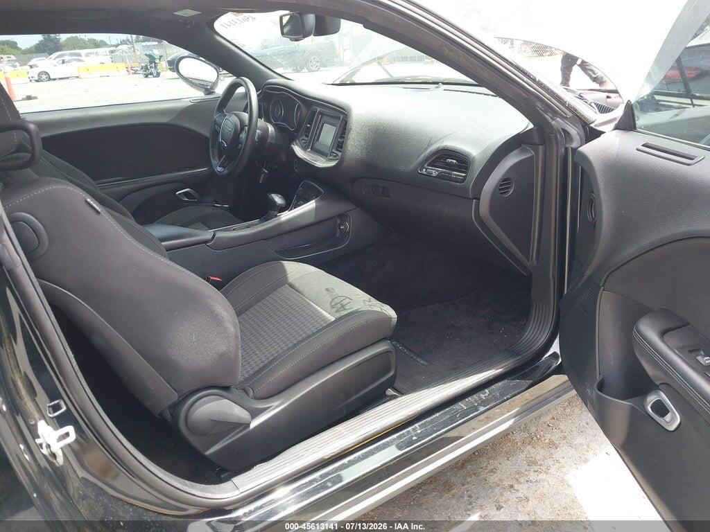 2C3CDZAG1GH184358 2016 DODGE CHALLENGER photo no. 5