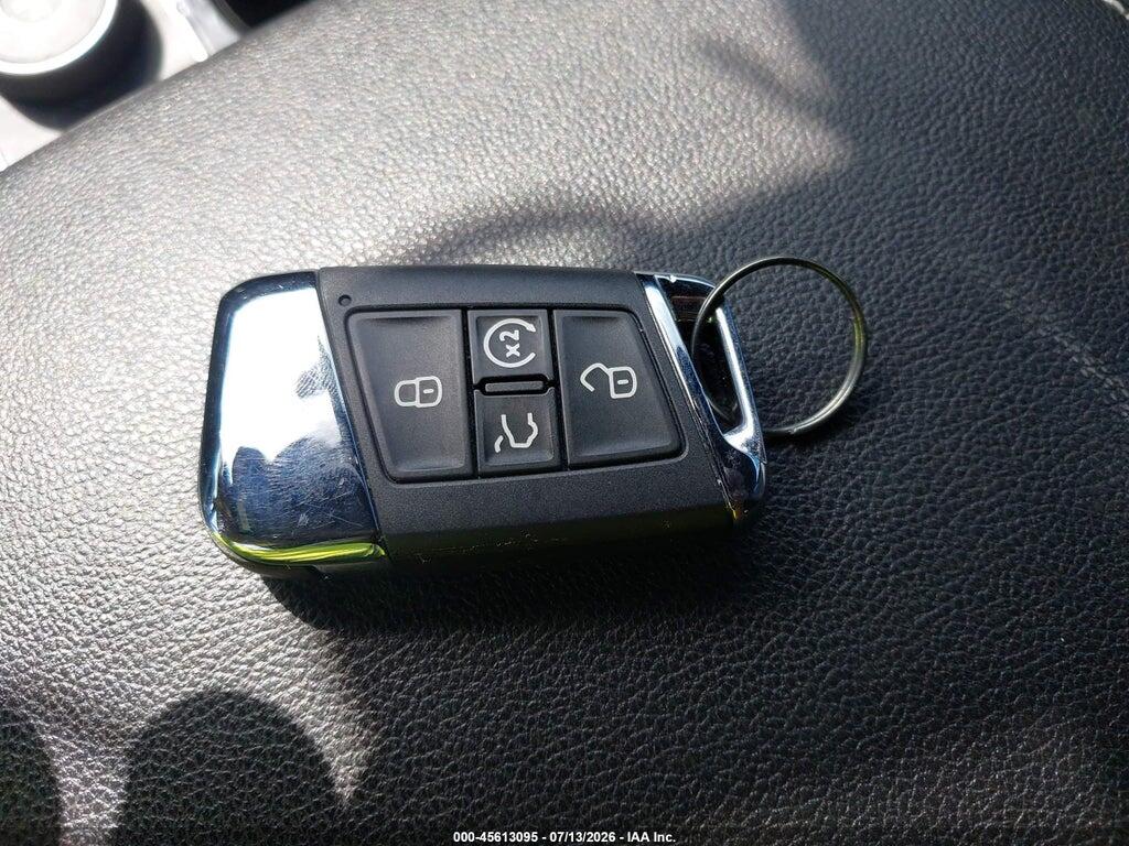 1V2BE2CA5NC214111 2022 VOLKSWAGEN ATLAS CROSS SPORT photo no. 11