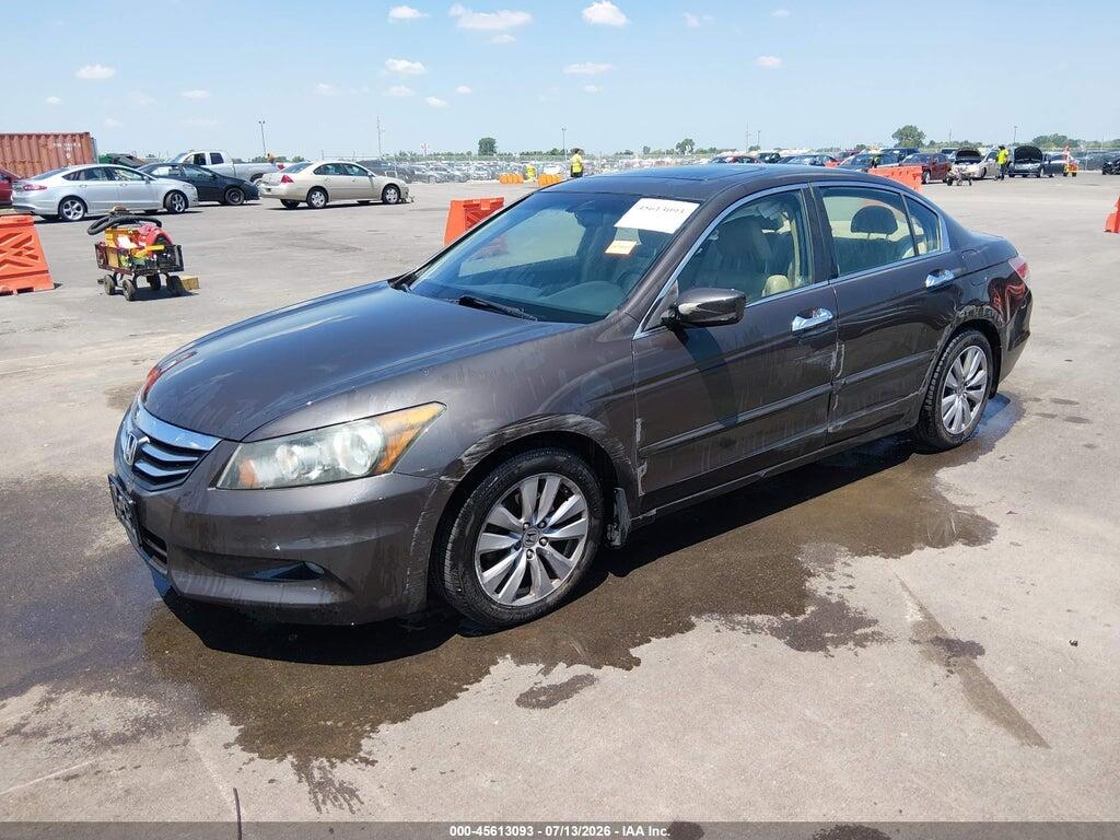 1HGCP3F8XBA010511 2011 HONDA ACCORD photo no. 2