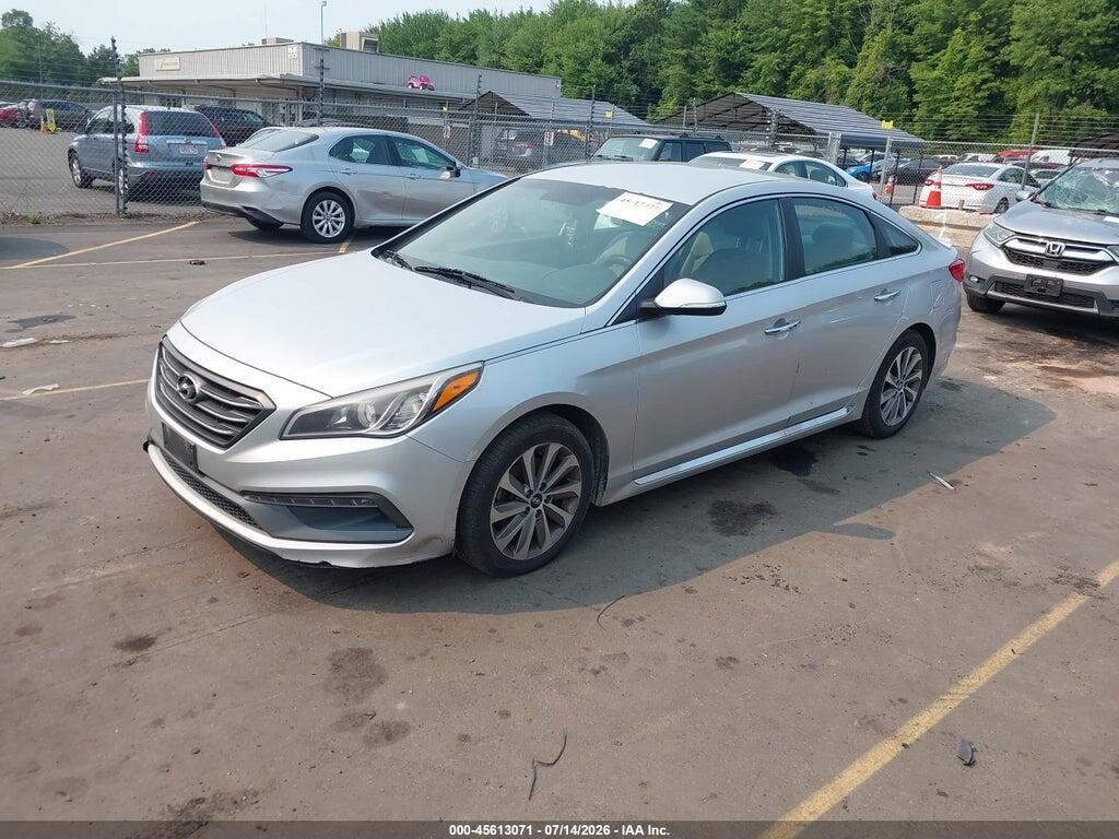 5NPE34AF1FH060467 2015 HYUNDAI SONATA photo no. 2
